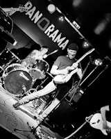 Photo de concert du groupe de rock Panorama au Circus à Lille en Mai 2025